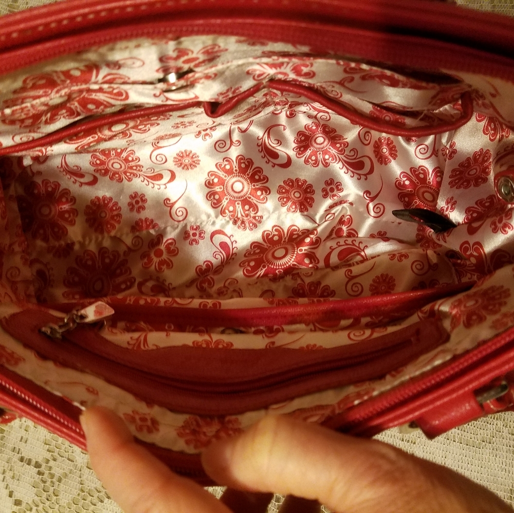 Grace Adele Red Purse with Bonus - Picture 3 of 10
